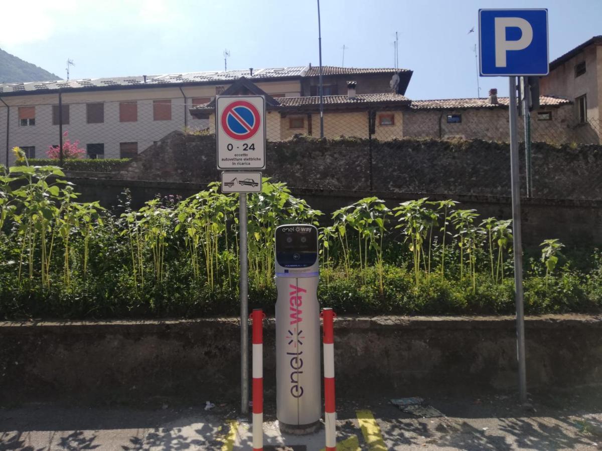 Aros Mountain Lake Iseo Hospitaliy بيسوني المظهر الخارجي الصورة